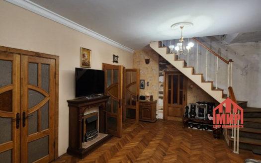 Мариуполь Продам 2-х этажный дом на Черемушках
