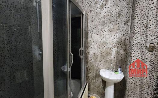 Продам 3х ком. Возле Драм театра,сталинка. Мариуполь