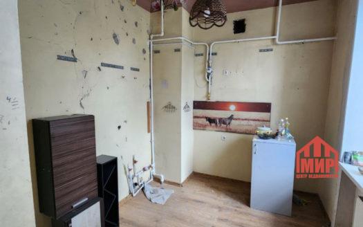 Продам 3х ком. Возле Драм театра,сталинка. Мариуполь