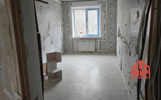 Продам 2-х комнатнуюб квартиру в Мариуполе ,под ремонт.